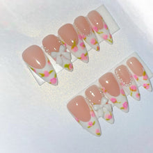 Load image into Gallery viewer, Davina